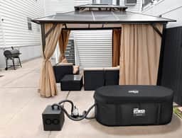 30 seconds to NYC Train | Sleeps 12| Free Parking
