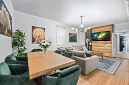 Massive Home | Sleeps 16+ |25m to NYC