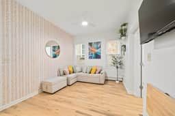 Boho Oasis - 15m to NYC- Sleeps 10+