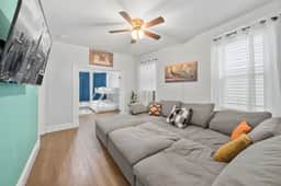 Huge Home | Sleeps 10+ | Minutes from NYC