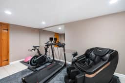 Mancave, PS5, Heated Pool, Gym & Golf| 20 Min NYC
