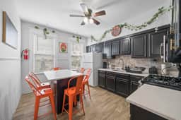 Huge Home | Sleeps 10+ | Minutes from NYC