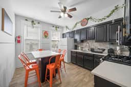 Massive 4-Story Home|Sleeps 30 | 25 Minutes to NYC