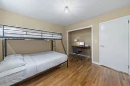 Spacious Modern Duplex | Minutes from NYC - Image 4