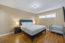 Spacious Modern Duplex | Minutes from NYC - Image 5