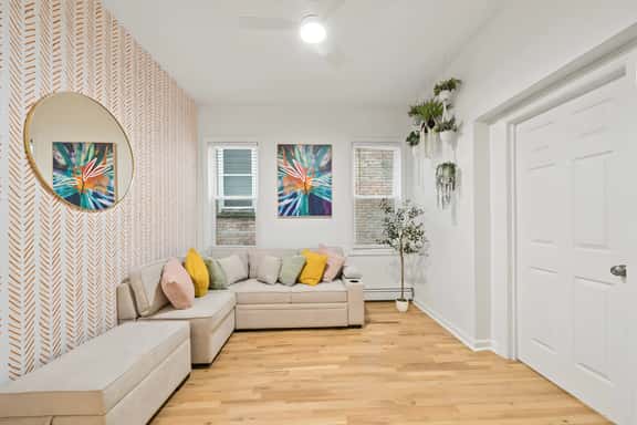 Boho Oasis - 15m to NYC- Sleeps 10+ - Image 1