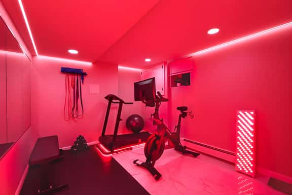 GYM, Kids Room, Game&Massage Room! 4 MIN NYC Train - Image 1