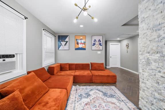 25min to NYC| Sleeps 12| Free Parking| Cold Plunge