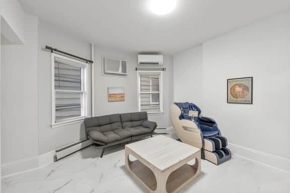 GYM, Kids Room, Game&Massage Room! 4 MIN NYC Train